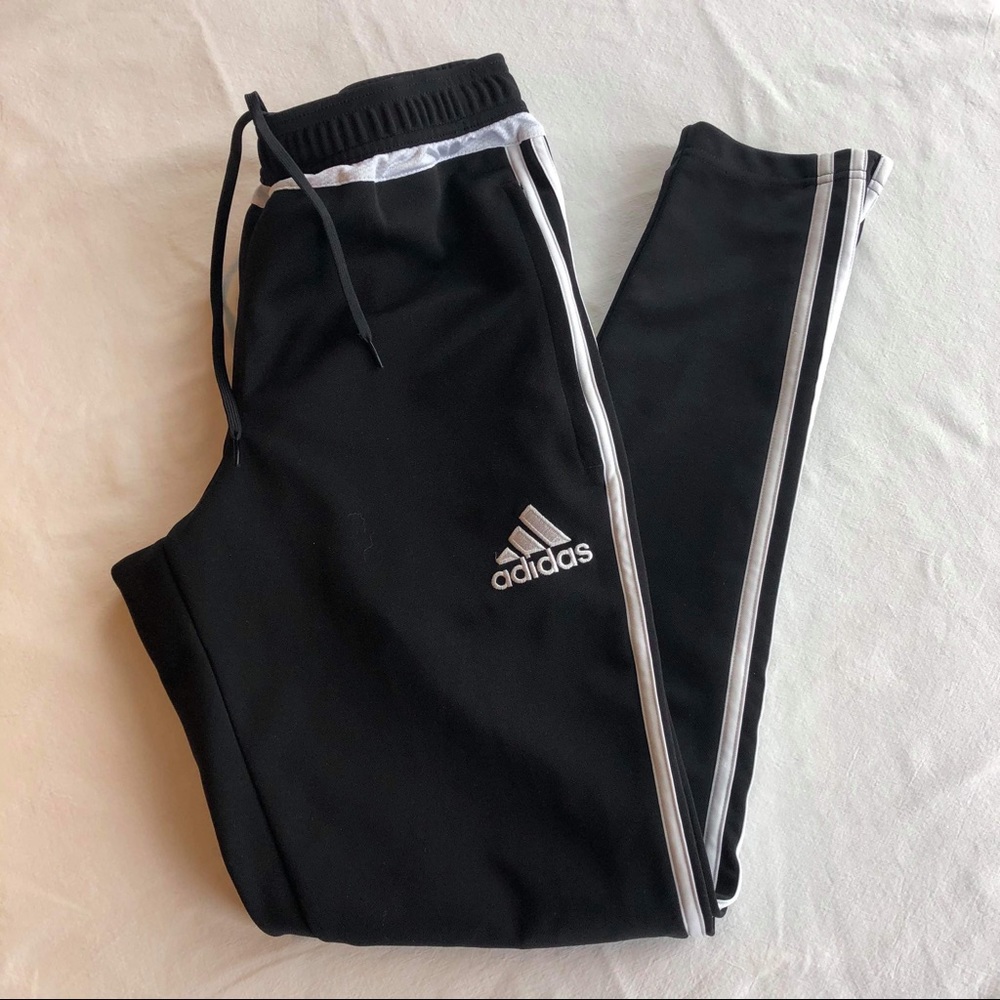 Adidas 3 stripe jogger